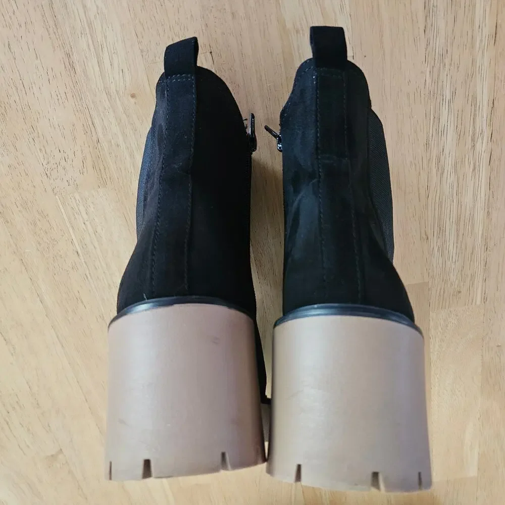 Universal Thread Crispin Chelsea Boots Black Faux Suede Sz 7M
